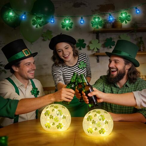 زينة عيد القديس باتريك، مجموعة من 2 مصباح كروي زجاجي مضيء مع مؤقت، أضواء ليلية على شكل كرة البرسيم الأخضر للمنزل قطع مركزية للطاولة الداخلية، رف، ديكور الحفلات الاحتفالية in Kuwait