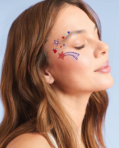 xo، Fetti USA Face Gems - 33 ملصقًا من الأحجار الكريمة | الرابع من يوليو، الحزب الوطني، أحمر أبيض أزرق، عيد الاستقلال، مهرجان، نجوم، سباركلي in Kuwait