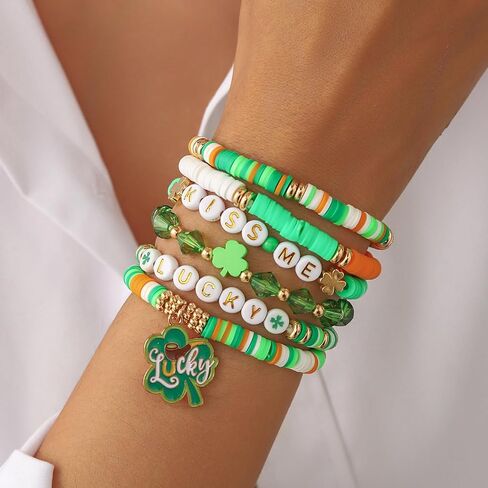 St. Patrick's Day Lucky Kiss Me Bracelet - Irish Shamrock Beaded Gift for Women & Friends in Saudi Arabia