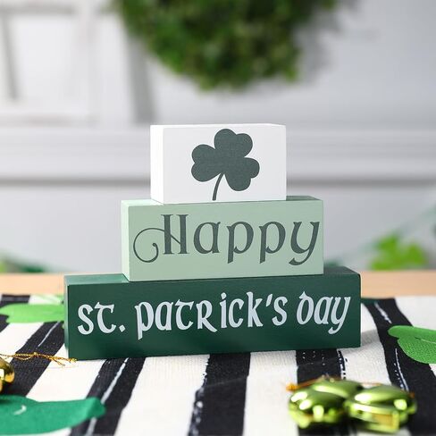ديكورات يوم القديس باتريك - 3 قطع لافتة خشبية - ديكورات يوم القديس باتريك الكلاسيكية باللون الأبيض والأخضر للمنزل ورف الموقد وطاولة النافذة وديكور النافذة in Kuwait