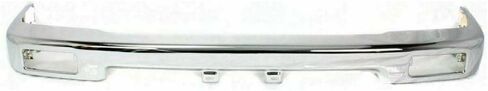 Front Bumper Chrome Steel + Brackets + Lights 2WD 5210135070 TO1002102 5201235060 5201135060 8151089134 TO1067107 TO2521107 TO1066107 9613711, 3-7 Days Delivery in Kuwait