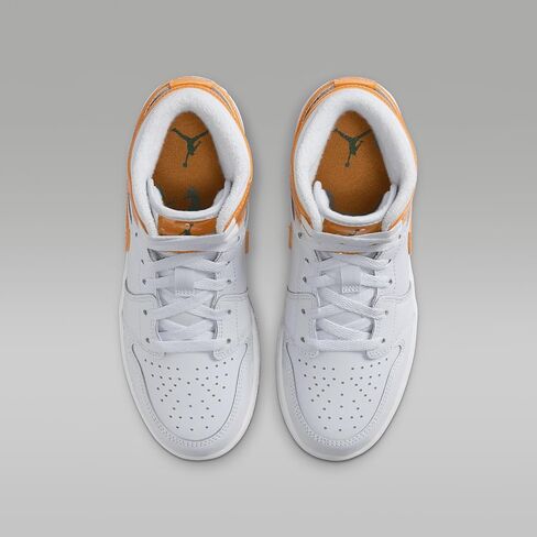 Air Jordan 1 Mid SE Big Kids' Shoes (FN9053-018, Football Grey/Pine Green/White/Orange Peel) Size 4 in Saudi Arabia