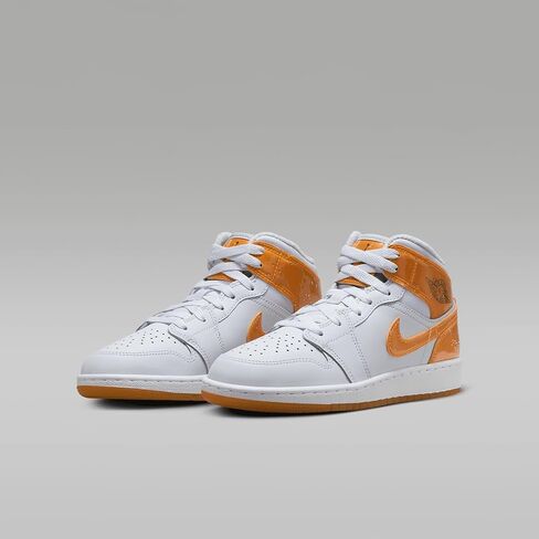 Air Jordan 1 Mid SE Big Kids' Shoes (FN9053-018, Football Grey/Pine Green/White/Orange Peel) Size 4 in Saudi Arabia