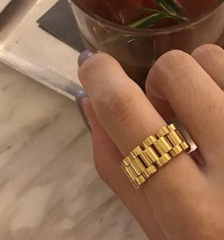 خاتم على شكل سوار ساعة مطلي بالذهب عيار 18 قيراط (6) in Saudi Arabia