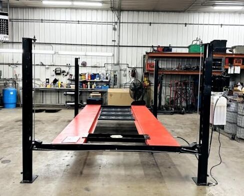4-Post Car Lift, 8000 lb Capacity, 72-inch Lift Height, 110V Single Phase Motor in Saudi Arabia