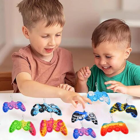 Know me Valentines Day Gifts Mini Pop Fidget Keychain, Happy Valentine's Day Game Cards for Classroom Exchange Gifts Party Favors in Kuwait