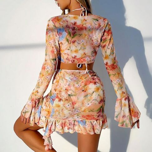 طقم بيكيني مكون من 4 قطع للنساء مع زي سباحة بأكمام طويلة وملابس سباحة مطبوعة بالورود مع ملابس سباحة مغطاة in Kuwait
