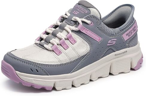 أحذية سكيتشرز للسيدات في حذاء رياضي in Kuwait