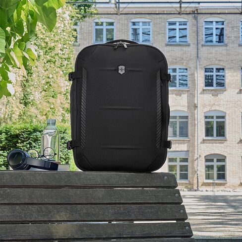 فيكتورينوكس شنطة كروس لايت، لون اسود، مقاس واحد، شنطة نهارية، اسود، مقاس واحد، شنطة يومية in Kuwait