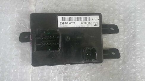 وحدة التحكم في درجة الحرارة تناسب 2017 17 متوافقة مع جيب متوافق مع شيروكي P68296669AC 68296669AC in Kuwait
