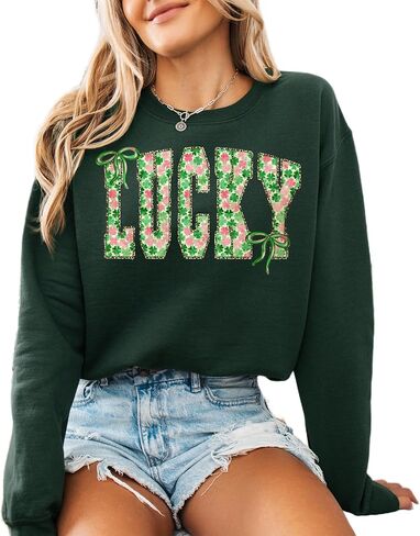 سويت شيرت Lucky St. Patrick's Day - فتحة رقبة دائرية مزخرفة بأحرف شامروك - بلوفر احتفالي أخضر - تصميم لطيف على شكل فيونكة البرسيم in Kuwait
