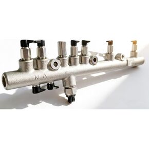 Common Rail Fuel Pipe RE522596 095440-0981 Fits for JD 3029 4045 6068 Engine in Kuwait