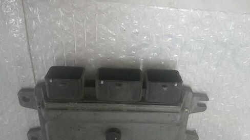 2010 10 متوافق مع وحدة التحكم في محرك مورانو ECM MEC118-040 C1 MEC118040C1 in Kuwait