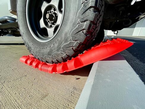 MaxxHaul Recovery Tracks Traction Boards 22000 lb Capacity 42" Heavy‑Duty Off Road Traction Mats for Sand Mud Snow Fits Trucks SUVs Jeeps 4x4 Red (50961) in Saudi Arabia