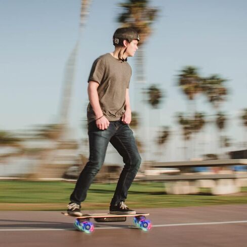 Light Up Skateboard Longboard Wheels 58mm X 45mm 82A with Bearings ABEC-7 and All-in-One T Tool (Set of 4), Cruiser Replacement Wheels for Street Skateboards in Kuwait