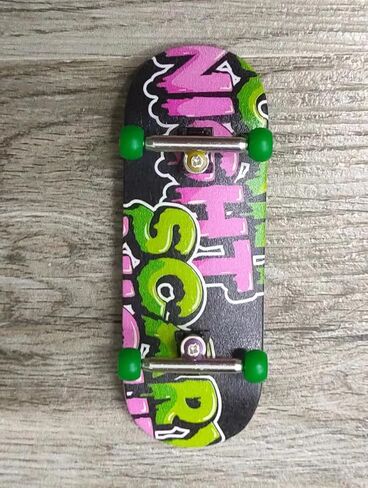 LEEFAI Pro Fingerboard Complete 34mmx96mm Maple Wood 5 Layers Wood UV Printing Deck with Professional Trucks and CNC Bearing Street Wheels in Kuwait