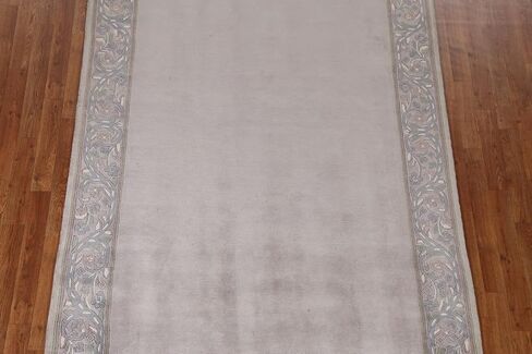 سجادة منطقة نيبالية مقاس 5 × 8 من مجموعة Rug Source الحديثة، سجادة ذات حواف رمادية وفحمية معقودة يدويًا، سجادة صوف شرقية 100% لغرفة النوم، وغرفة المعيشة، وغرفة الطعام in Kuwait