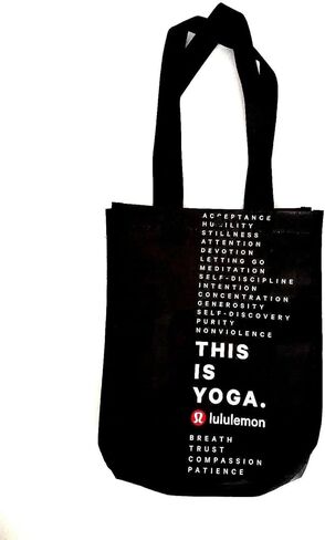 حقيبة رياضية صغيرة قابلة لإعادة الاستخدام من Lululemon (هذه هي اليوغا، أسود) in Kuwait