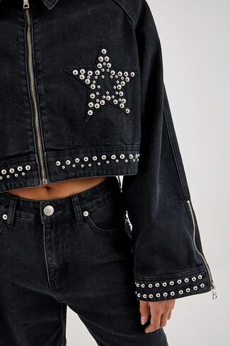 جاكيت قصير من قماش الدنيم مرصع من Nasty Gal Star in Saudi Arabia