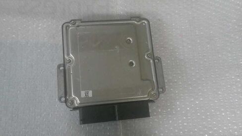 Engine ECM Control Module at 2.0L Fits 16-18 Tucson 39133-2ETA8 391332ETA8 in Kuwait