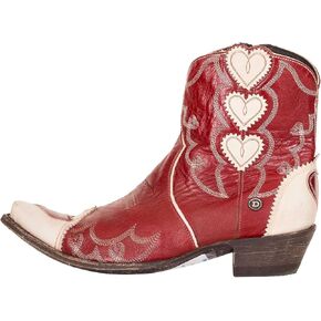 حذاء Old Gringo Double D Rodeo Sweetheart Red، حذاء غربي من الجلد الأبيض، عمود 7.5 بوصة، كعب 2.5 بوصة، مقدمة اللوز، تصميم قلب in Kuwait