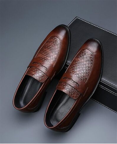 حذاء رجالي كلاسيكي كلاسيكي سهل الارتداء من Penny Loafers، حذاء رسمي كاجوال للعمل وحفلات الزفاف، حذاء من الجلد in Kuwait
