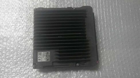 Engine ECM Control Module Fits 19 Highlander 89661-0EC80 896610EC80 in Saudi Arabia