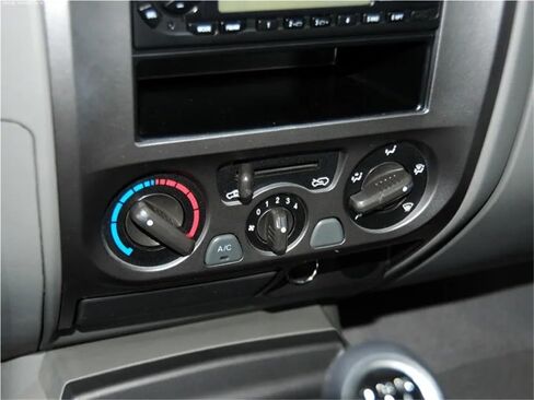 مفتاح Air Con متوافق مع الجدار الرائع لـ WINGLE 3 لـ WINGLE 5 8112000-P00 لوحة تحكم تكييف الهواء A/C in Saudi Arabia