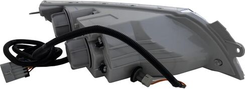 Sawyer Auto Replacement Headlight Driver Side for International Harvester 4100 2006-2008 6.0L V8 Diesel in Saudi Arabia