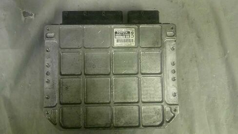 وحدة التحكم في المحرك ECM تناسب 11-12 متوافقة مع Toyota Yaris 89661-52Q50 8966152Q50 in Kuwait