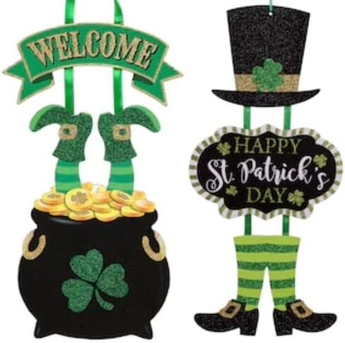 زخارف حائط سانت باتريك المتدلية، 18x8.5 بوصة. 2 عدد مع مكافأة TDST Magical Lucky Shamrocks in Kuwait