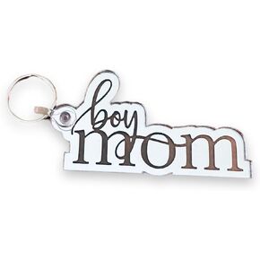 سلسلة مفاتيح مرآة فضية من Boy Mom، هدية مثالية لحلقة مفاتيح عيد الأم، هدية مثالية لعيد الميلاد أو حفل استقبال المولود الجديد للأمهات المتوقعات in Kuwait