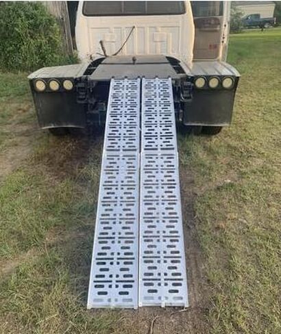 Sefzone 7.5' ATV Folding Truck Ramps, 1500lb. Capacity Loading Ramps for Pickup Trucks, Aluminum Ramps for Dirt Bike, UTV and Motorcycles, Truck Bed Ramp with 2 Load Straps & 2 Gloves, 2 Pcs in Saudi Arabia