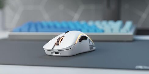 Glorious Gaming - Model D 2 Wireless Ergonomic Mouse, Superlight 66g, up to 210 hr Battery Life, 26K Optical Sensor, 6 Programmable Buttons, 80 Million Clicks, FPS, MMO, MOBA, Battle Royale (White) in Saudi Arabia