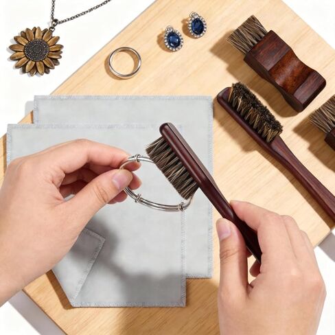 6 Pieces Silver Polish Set， Set with 4 Horsehair Brushs & 2 Polishing Cloths,Detail Workewelry Jewelry Cleaning Brush for Silverware, Plates, Earring, Cutlery,Ring in Kuwait