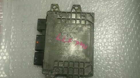 وحدة التحكم في المحرك ECM تناسب 11-12 متوافقة مع نيسان سنترا MEC950-480 C2 MEC950480C2 in Kuwait