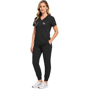 طقم مستلزمات الركض الأساسية للنساء من M&M SCRUBS مكون من 10 جيوب - بلوزة قابلة للتمدد برقبة على شكل حرف V وبنطال كارجو للزي الطبي in Kuwait