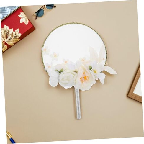 Angoily 2pcs أنيقة خمر الصينية جولة مروحة مراوح اليد الزخرفية مع شرابة زهرة اصطناعية لأزياء Hanfu التصوير الدعائم ديكور المنزل in Saudi Arabia