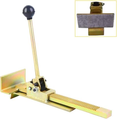 مقبس أرضيات من الخشب الصلب، أداة تحديد موضع سريعة الفك لتسوية وتثبيت لوح الفينيل للأرضيات الصلبة، أداة تثبيت فجوة الأرضية، مقبس أرضيات مصقولة مع اللباد، حماية الأرضية من الخدوش in Kuwait