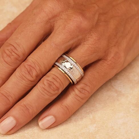 Bella Spinner Ring in Saudi Arabia