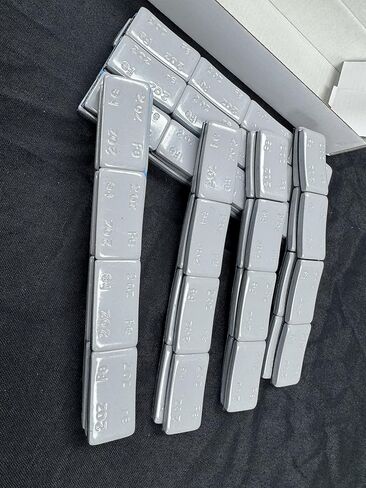 2oz Adhesive Wheel Balance Weights, 18 bars/72pcs Total per Box. Peel & Stick! in Kuwait