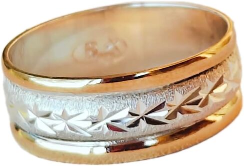 Sterling Silver Two-Tone wedding Band Ring, Gold and Silver Diamond-Cut Pattern, made 925 Silver and 18k plated on the borders in Saudi Arabia