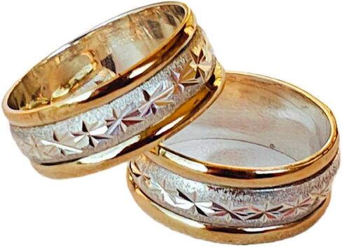 Sterling Silver Two-Tone wedding Band Ring, Gold and Silver Diamond-Cut Pattern, made 925 Silver and 18k plated on the borders in Saudi Arabia