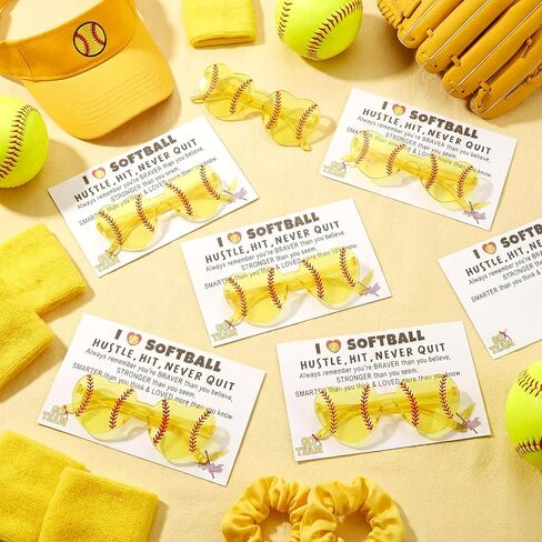 20 مجموعة من هدايا نظارات البيسبول مع بطاقة I Love Softball نظارات على شكل قلب باللونين الأصفر والأحمر in Kuwait