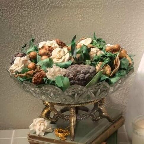 Aromatique Scented Decorative Potpourri Bag 7 oz – Smell of Gardenia Home Fragrance, Long Lasting Bowl Filler for Living Room, Office & Décor in Saudi Arabia
