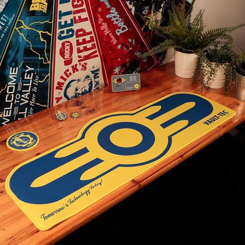 مجموعة وسادة مكتب وقاعدة من Fallout Vault-Tec XL in Kuwait