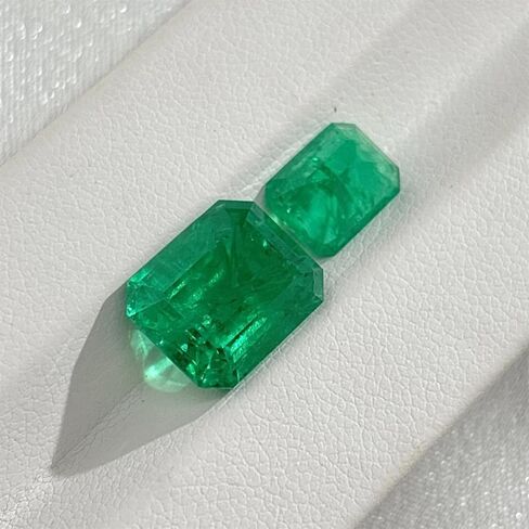 مختبر نمت الكولومبي اللون الأخضر أحجار كريمة من الزمرد 2x4-13x18 مللي متر قطع الزمرد VVS1 قطع فضفاضة الأحجار الكريمة قطع اليد مع شهادة AGL in Saudi Arabia