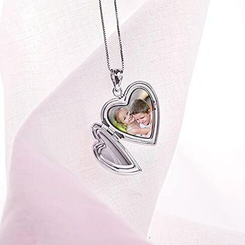 PicturesOnGold.com Sterling Silver Extra Large Heart Locket - 1 1/4 Inch X 1 1/4 Inch in Sterling Silver with Engraving in Saudi Arabia