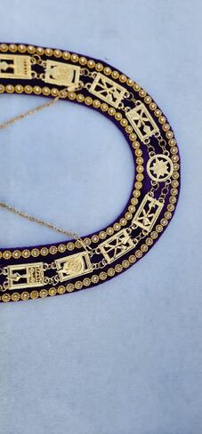 Masonic Regalia Cryptic Mason Royal & Select أحجار الراين ذات الياقة الرئيسية - سلسلة ذهبية داعمة باللون الأرجواني وأحجار الراين in Kuwait