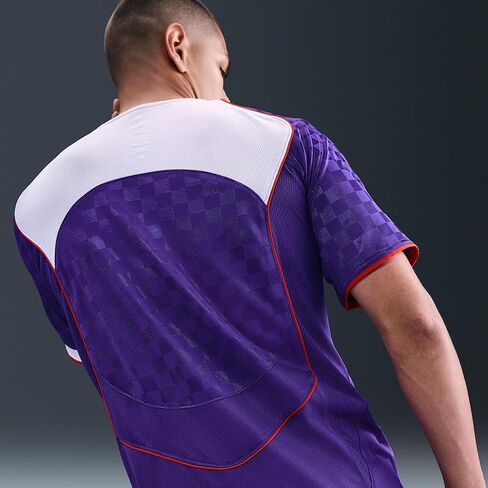قميص كرة القدم توتال 90 Dri-FIT بأكمام قصيرة للرجال من نايكي (أرجواني/أبيض/أحمر/أبيض) in Kuwait